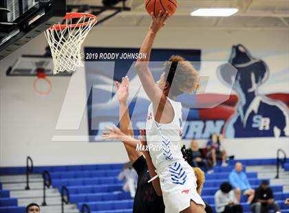 Thumbnail 1 in Grapevine vs. Summer Creek (McDonald's Texas Invitational) photogallery.