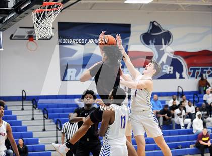 Thumbnail 1 in Grapevine vs. Summer Creek (McDonald's Texas Invitational) photogallery.