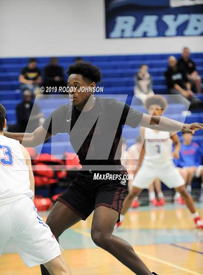 Thumbnail 2 in Grapevine vs. Summer Creek (McDonald's Texas Invitational) photogallery.