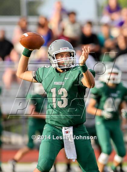 Thumbnail 2 in Ball @ Lutheran South photogallery.