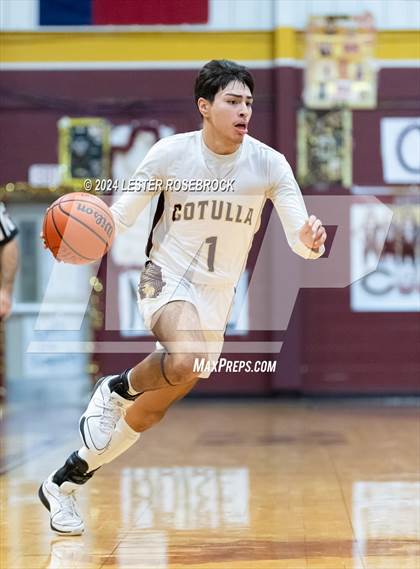Thumbnail 1 in Dilley @ Cotulla photogallery.