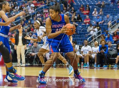Thumbnail 3 in Dekaney vs. Duncanville (UIL 6A Final) photogallery.