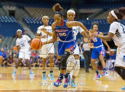Thumbnail 3 in Dekaney vs. Duncanville (UIL 6A Final) photogallery.