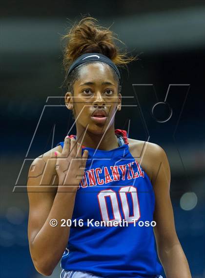 Thumbnail 3 in Dekaney vs. Duncanville (UIL 6A Final) photogallery.