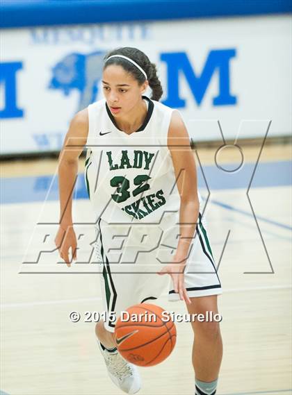 Thumbnail 2 in Chaparral vs Fairmont Prep (NIKE Tournament of Champions) photogallery.