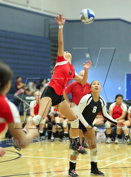 Thumbnail 2 in Albany vs Sacred Heart Cathedral (Nor Cal Classic) photogallery.