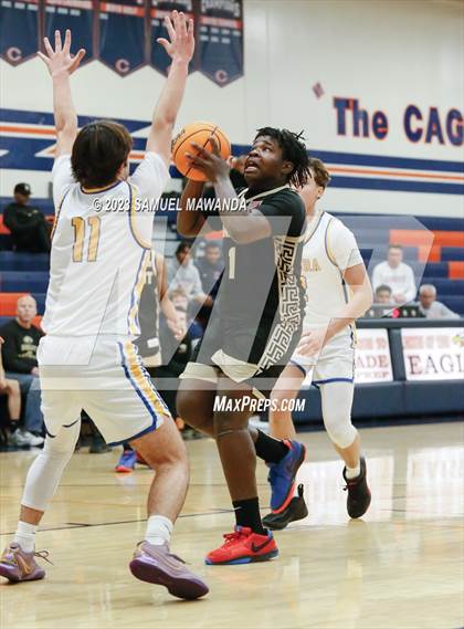 Thumbnail 3 in Agoura vs Knight (8th Annual West Valley Tip-Off Classic) photogallery.