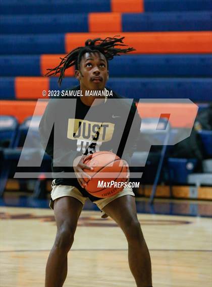 Thumbnail 2 in Agoura vs Knight (8th Annual West Valley Tip-Off Classic) photogallery.