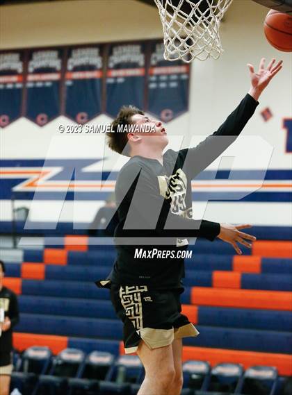 Thumbnail 1 in Agoura vs Knight (8th Annual West Valley Tip-Off Classic) photogallery.