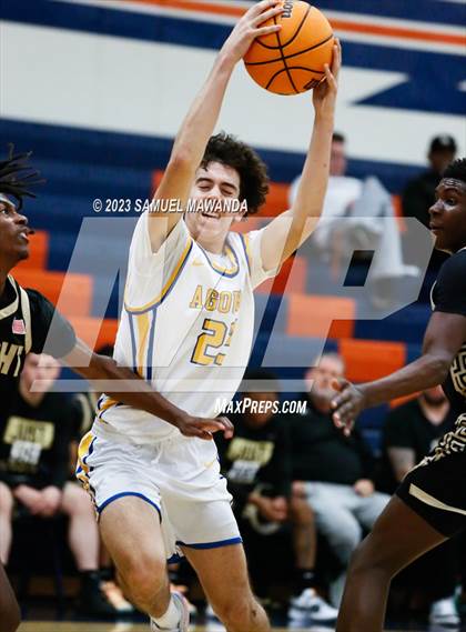Thumbnail 2 in Agoura vs Knight (8th Annual West Valley Tip-Off Classic) photogallery.
