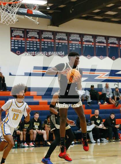 Thumbnail 3 in Agoura vs Knight (8th Annual West Valley Tip-Off Classic) photogallery.