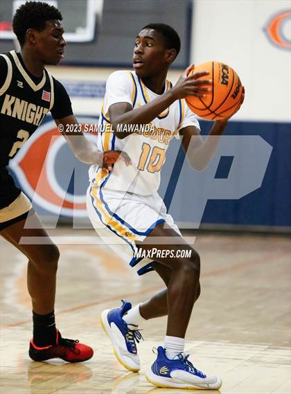Thumbnail 3 in Agoura vs Knight (8th Annual West Valley Tip-Off Classic) photogallery.