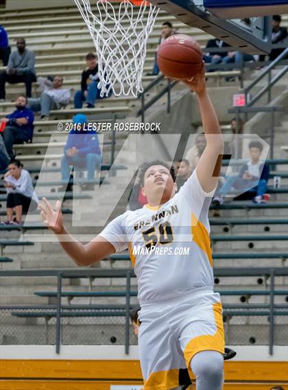 Thumbnail 2 in Brennan vs. O'Connor photogallery.
