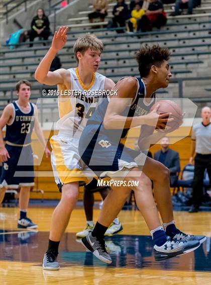 Thumbnail 1 in Brennan vs. O'Connor photogallery.