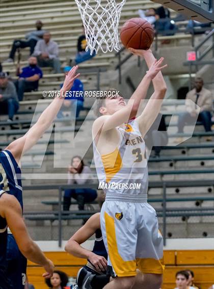 Thumbnail 2 in Brennan vs. O'Connor photogallery.