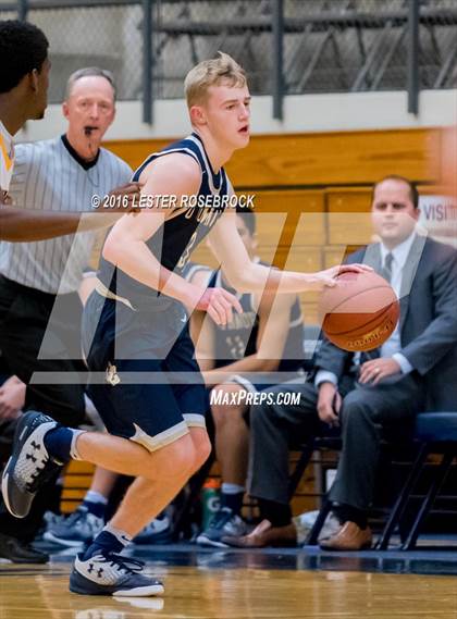 Thumbnail 2 in Brennan vs. O'Connor photogallery.