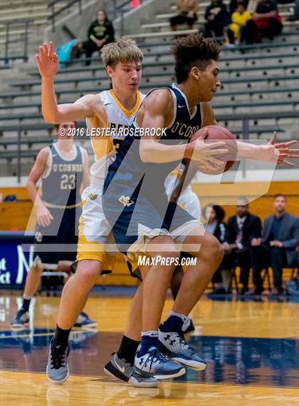 Thumbnail 3 in Brennan vs. O'Connor photogallery.