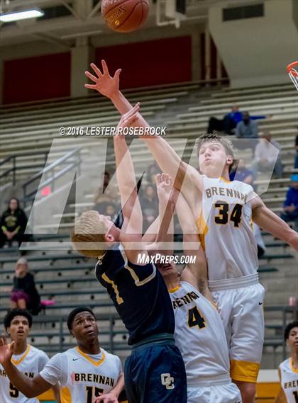 Thumbnail 3 in Brennan vs. O'Connor photogallery.
