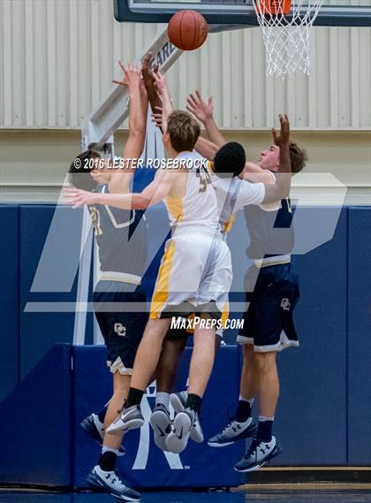 Thumbnail 2 in Brennan vs. O'Connor photogallery.