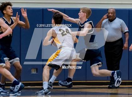 Thumbnail 1 in Brennan vs. O'Connor photogallery.