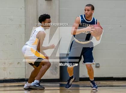 Thumbnail 3 in Brennan vs. O'Connor photogallery.