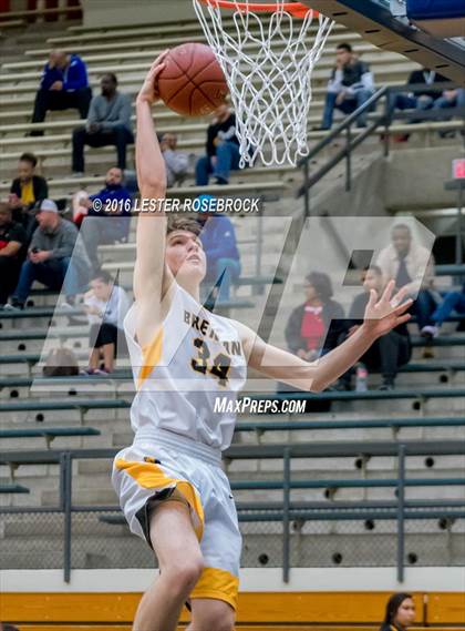 Thumbnail 3 in Brennan vs. O'Connor photogallery.