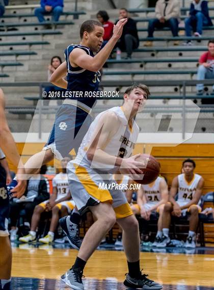 Thumbnail 1 in Brennan vs. O'Connor photogallery.