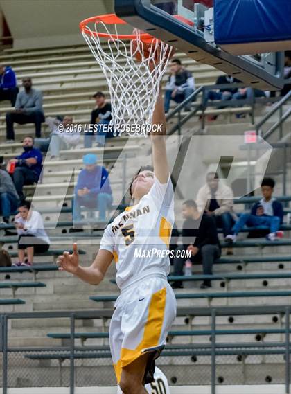 Thumbnail 2 in Brennan vs. O'Connor photogallery.