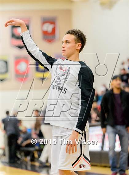 Thumbnail 3 in Eaglecrest vs. Fossil Ridge (CHSAA Sweet 16) photogallery.