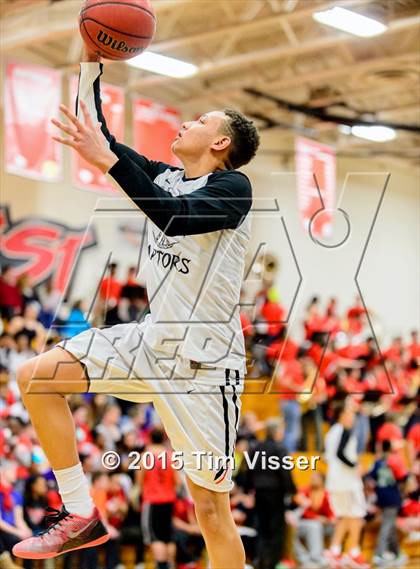 Thumbnail 2 in Eaglecrest vs. Fossil Ridge (CHSAA Sweet 16) photogallery.