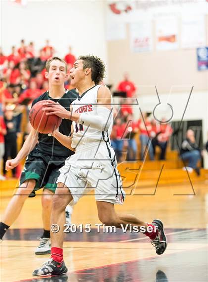 Thumbnail 2 in Eaglecrest vs. Fossil Ridge (CHSAA Sweet 16) photogallery.