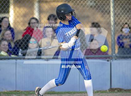 Thumbnail 2 in Vanderbilt Catholic @ Thibodaux photogallery.