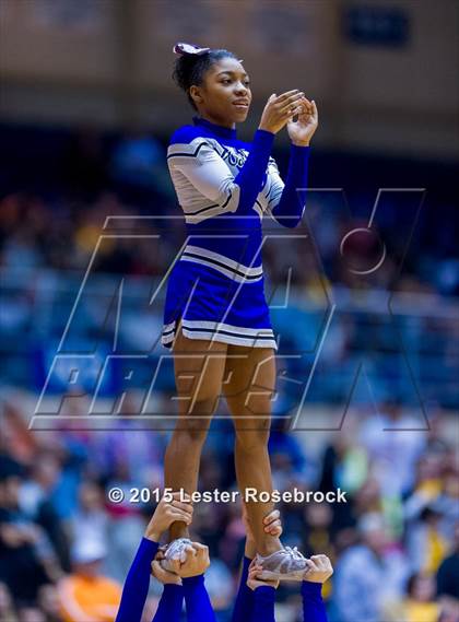 Thumbnail 1 in Brennan vs. Warren (6A Regional Quarterfinals) photogallery.