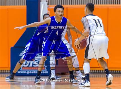 Thumbnail 2 in Brennan vs. Warren (6A Regional Quarterfinals) photogallery.
