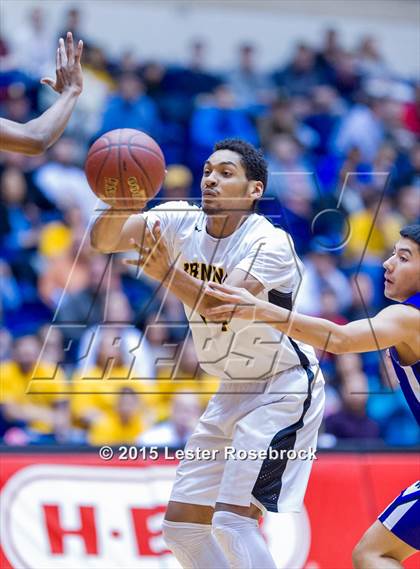 Thumbnail 3 in Brennan vs. Warren (6A Regional Quarterfinals) photogallery.