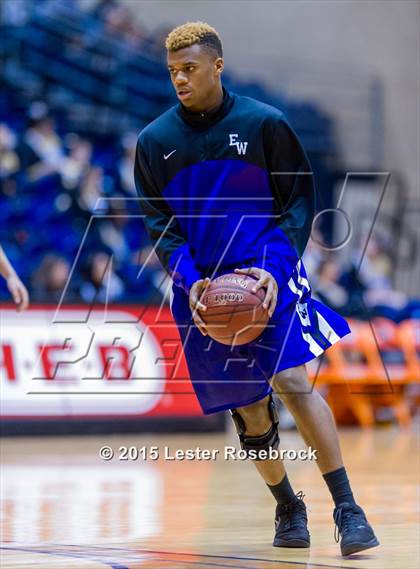 Thumbnail 2 in Brennan vs. Warren (6A Regional Quarterfinals) photogallery.