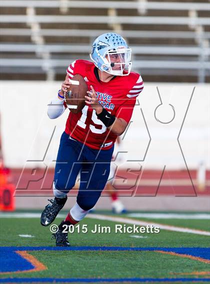 Thumbnail 3 in 2015 Native All-Star Football Classic (Red Hawks vs. Blue Eagles) photogallery.