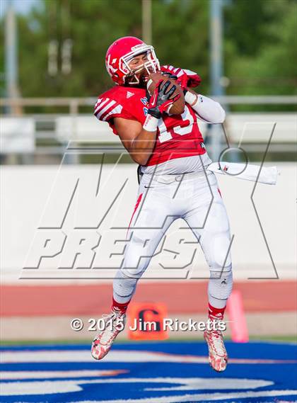 Thumbnail 1 in 2015 Native All-Star Football Classic (Red Hawks vs. Blue Eagles) photogallery.