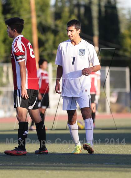 Thumbnail 3 in Burroughs @ Crescenta Valley photogallery.