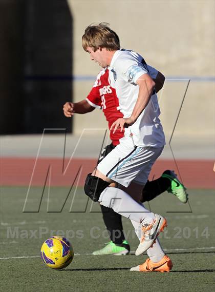 Thumbnail 2 in Burroughs @ Crescenta Valley photogallery.