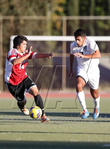 Thumbnail 3 in Burroughs @ Crescenta Valley photogallery.