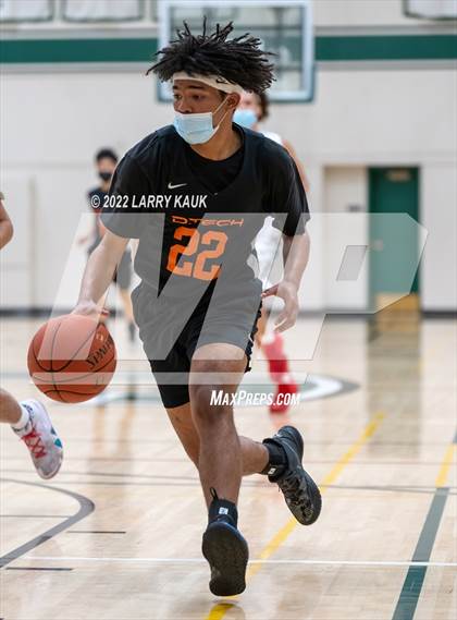 Thumbnail 2 in Design Tech vs James Lick (CCS D4 Round 1 Playoff) photogallery.