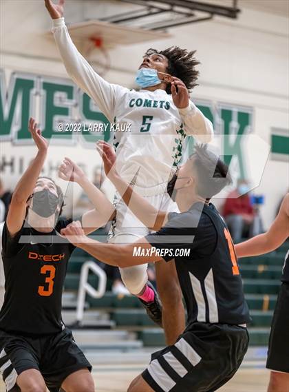 Thumbnail 2 in Design Tech vs James Lick (CCS D4 Round 1 Playoff) photogallery.