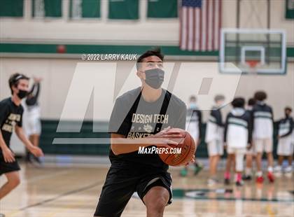 Thumbnail 2 in Design Tech vs James Lick (CCS D4 Round 1 Playoff) photogallery.