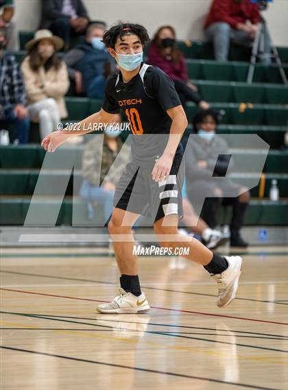 Thumbnail 1 in Design Tech vs James Lick (CCS D4 Round 1 Playoff) photogallery.