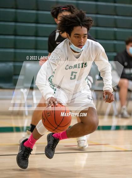 Thumbnail 3 in Design Tech vs James Lick (CCS D4 Round 1 Playoff) photogallery.