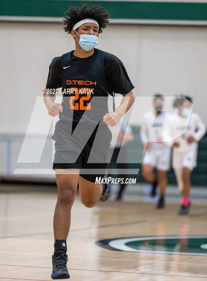Thumbnail 1 in Design Tech vs James Lick (CCS D4 Round 1 Playoff) photogallery.