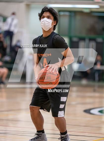 Thumbnail 1 in Design Tech vs James Lick (CCS D4 Round 1 Playoff) photogallery.
