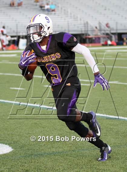 Thumbnail 1 in Annandale @ Lake Braddock photogallery.