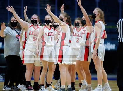 Thumbnail 3 in Summerfield vs. Bellaire (MHSAA D4 Semifinal) photogallery.